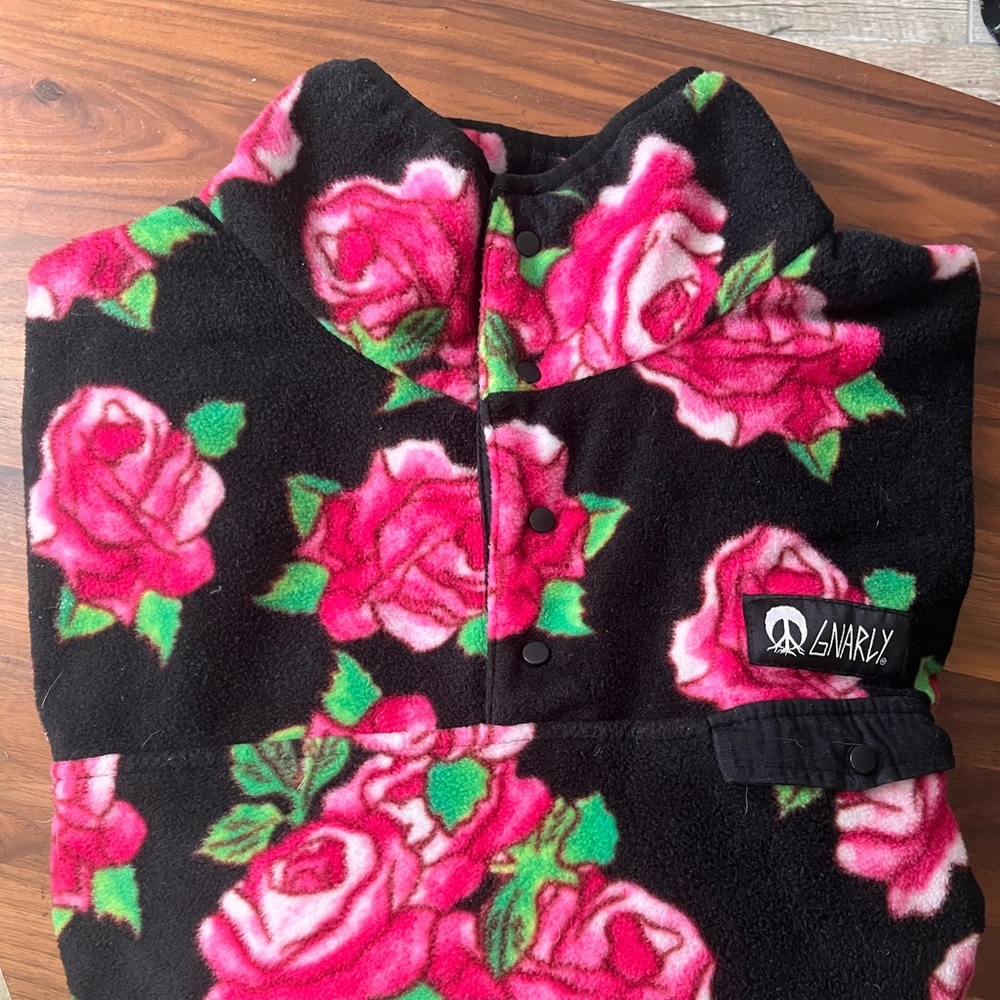 Gnarly Vagabond Rose Fleece Sweatshirt